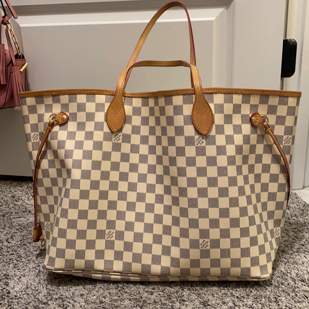 1:1 quality Louis Vuitton look alike never full